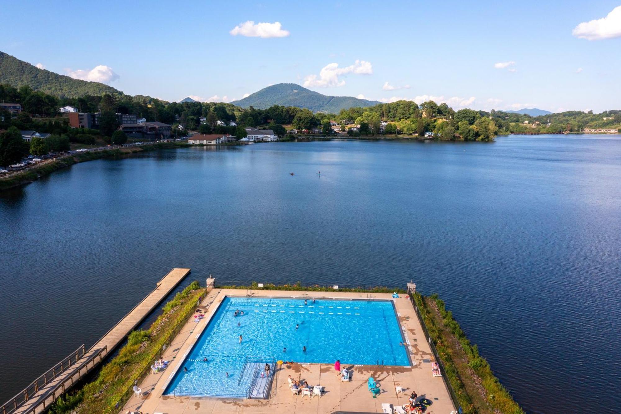 Mountain Peace II Apartamento Lake Junaluska Exterior foto